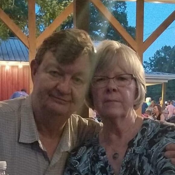 LIKE THIS LISTING TO GET NOTIFIED OF MY LIVE SHARE SHOWS!!! - Picture 6 of 11